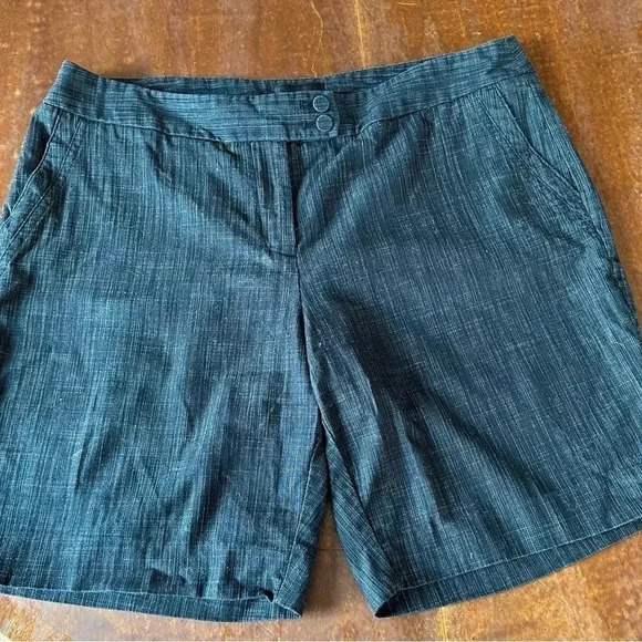 Attention Dressy Shorts Size 14 Black - Picture 1 of 10